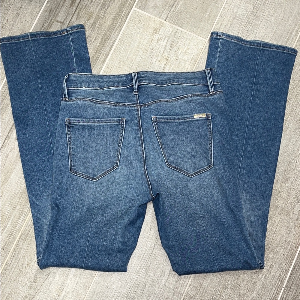 White House Black Market Everyday Soft Blue Flare Jeans - Picture 3 of 4